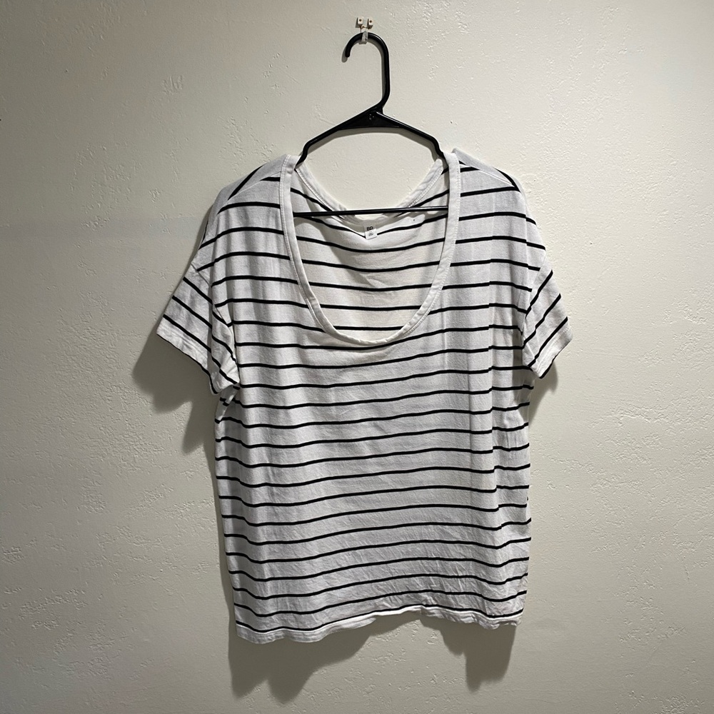 Women’s BP Oversized Scoop Neck T Shirt